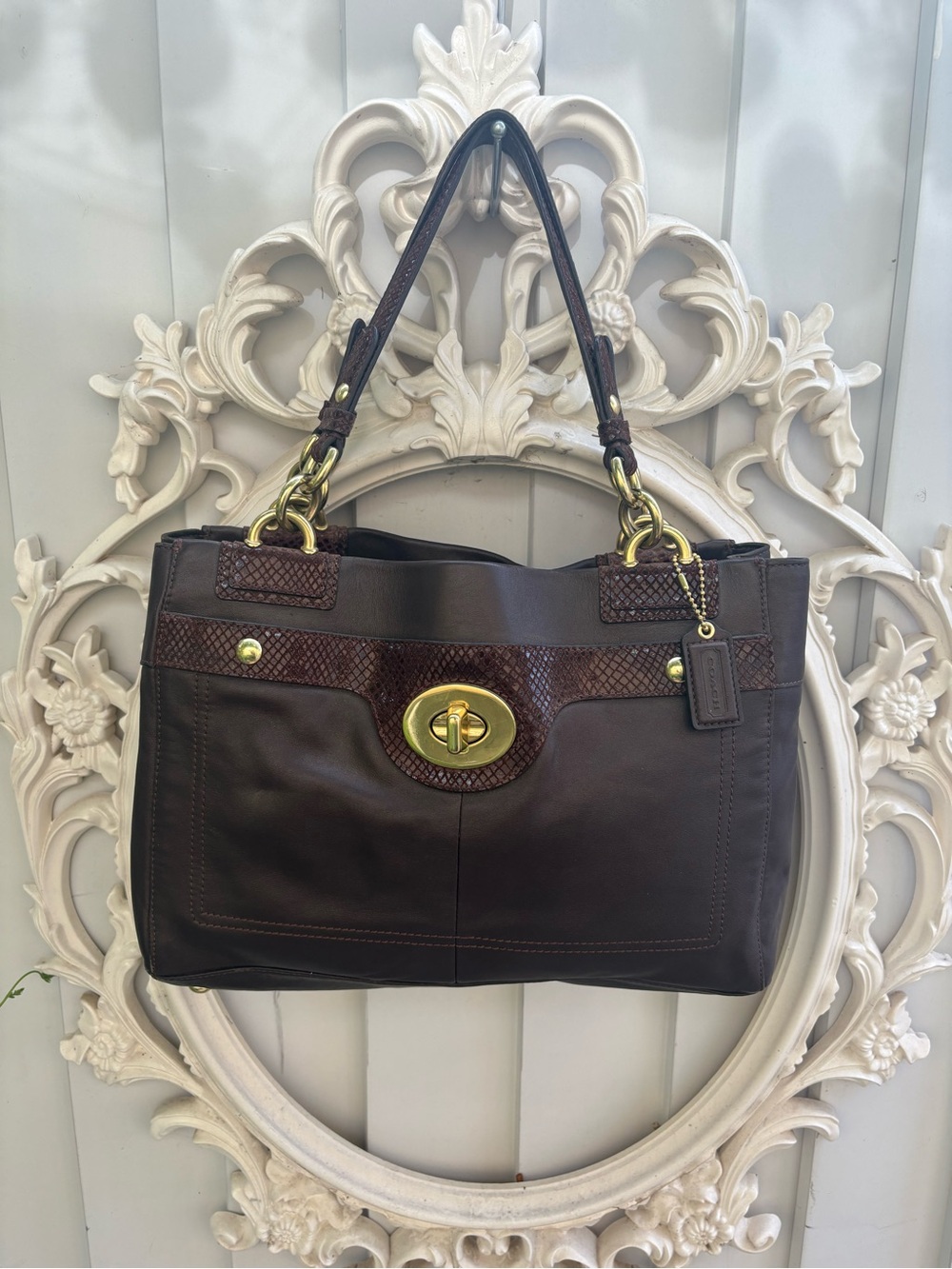 Vintage Coach Dark Brown Leather Penelope carry all satchel
